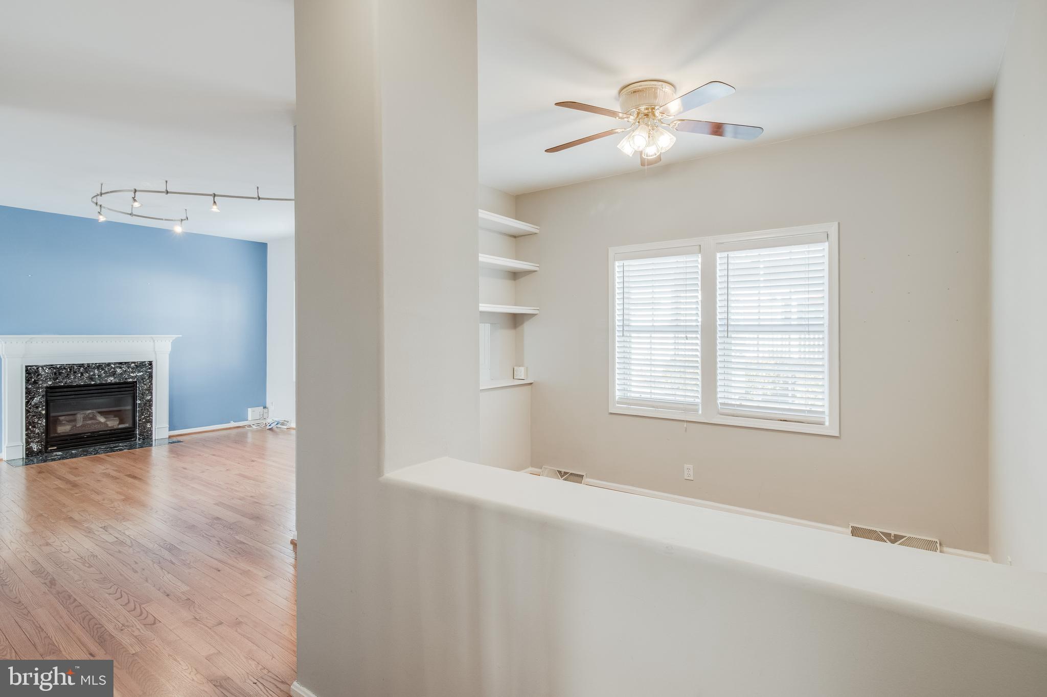 NEW COLONY VILLAGE - Residential