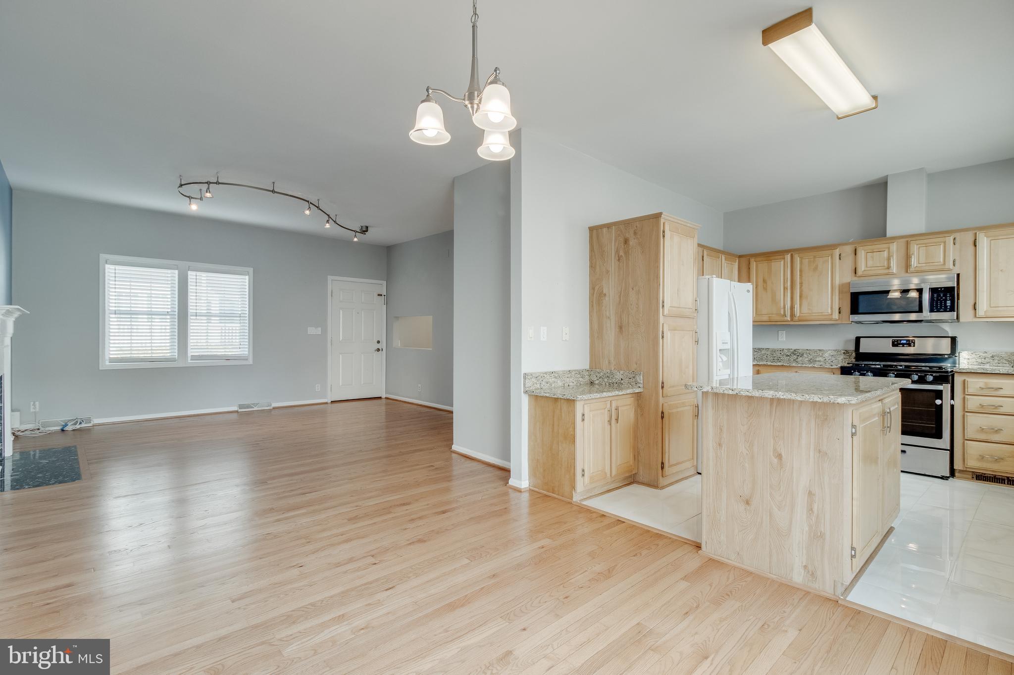 NEW COLONY VILLAGE - Residential