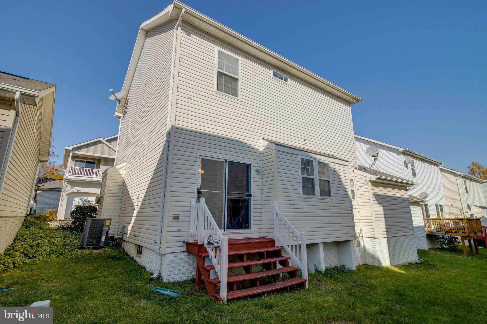 NEW COLONY VILLAGE - Residential