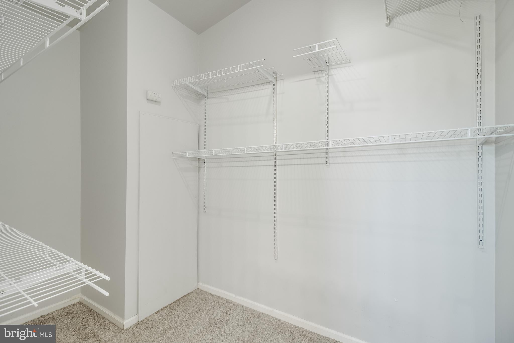 NEW COLONY VILLAGE - Residential