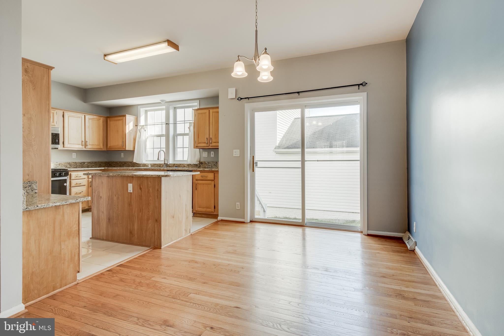 NEW COLONY VILLAGE - Residential