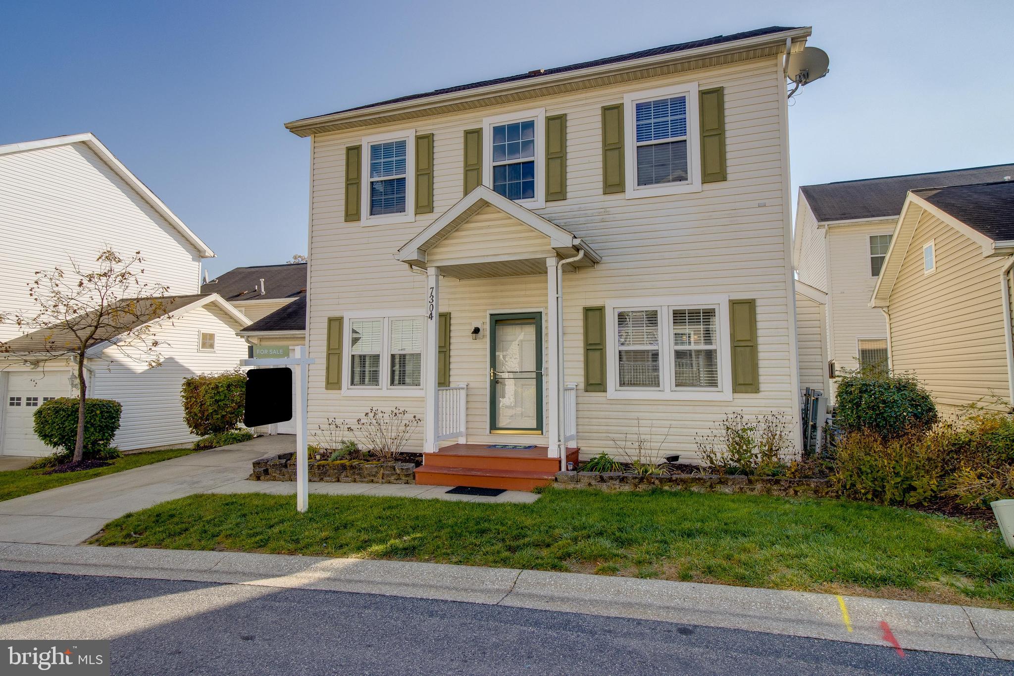 NEW COLONY VILLAGE - Residential