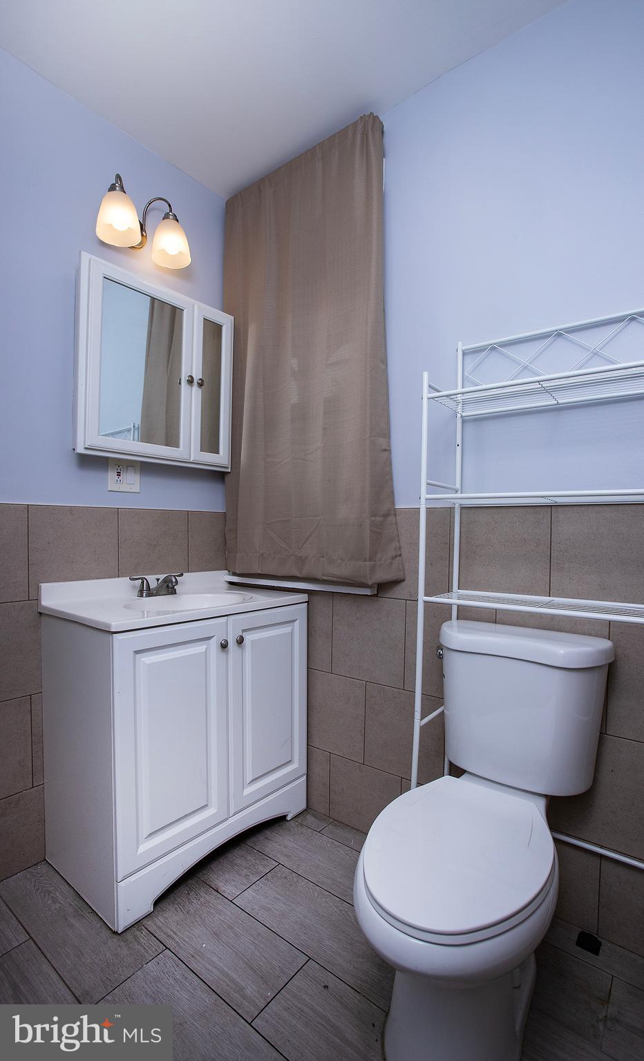 HARRISBURG CITY - Residential Lease