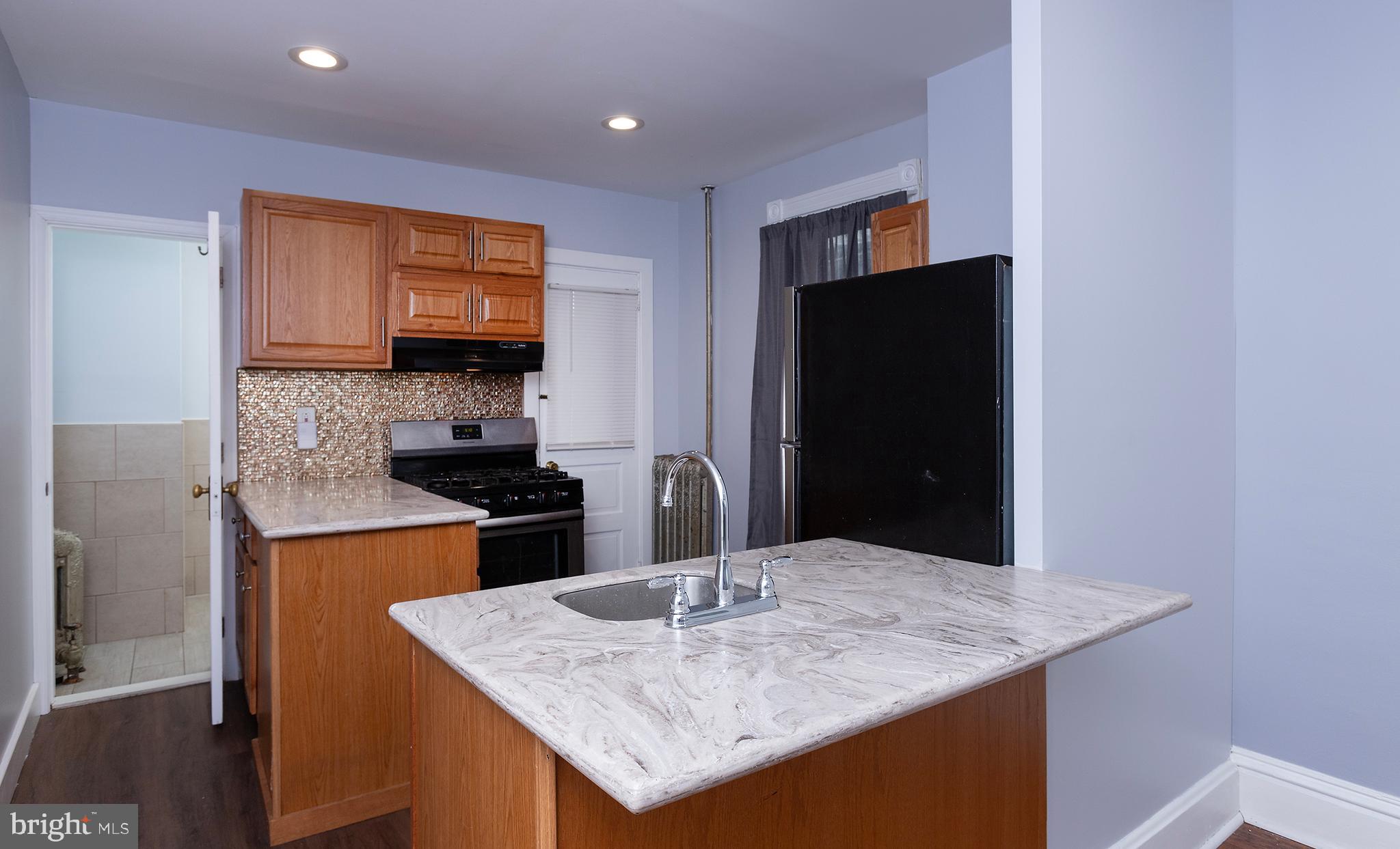 HARRISBURG CITY - Residential Lease