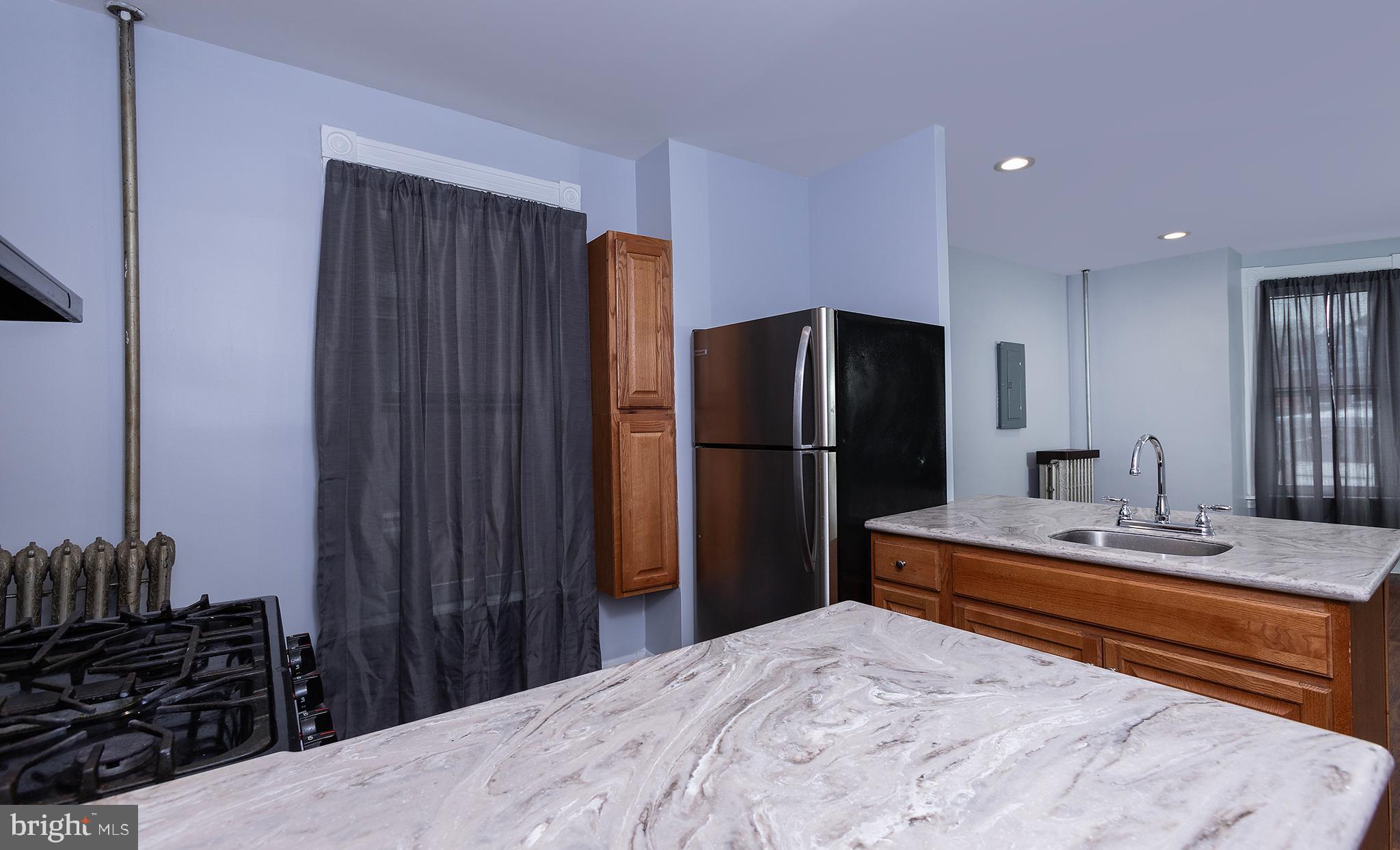 HARRISBURG CITY - Residential Lease