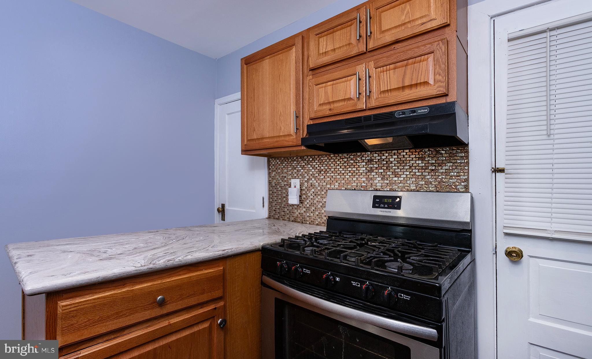 HARRISBURG CITY - Residential Lease