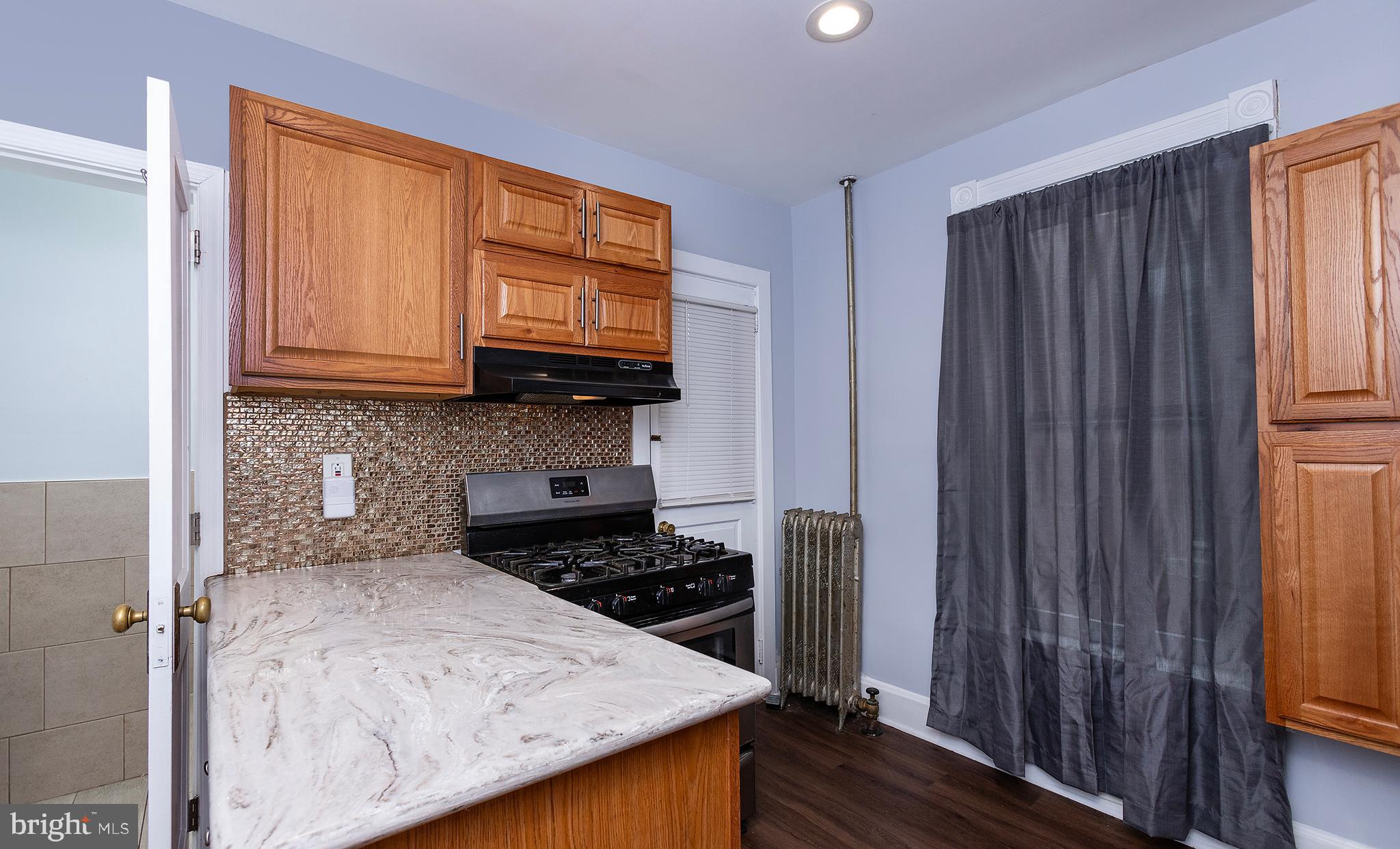 HARRISBURG CITY - Residential Lease