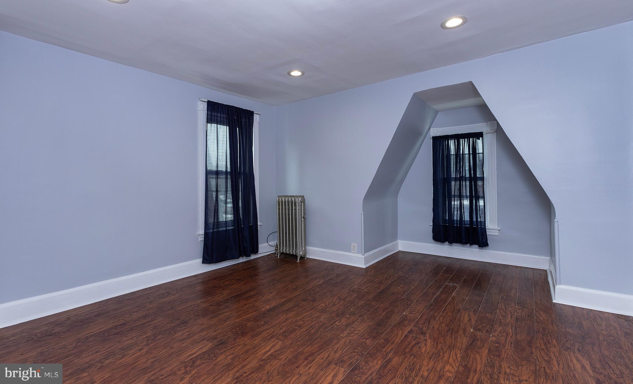 HARRISBURG CITY - Residential Lease