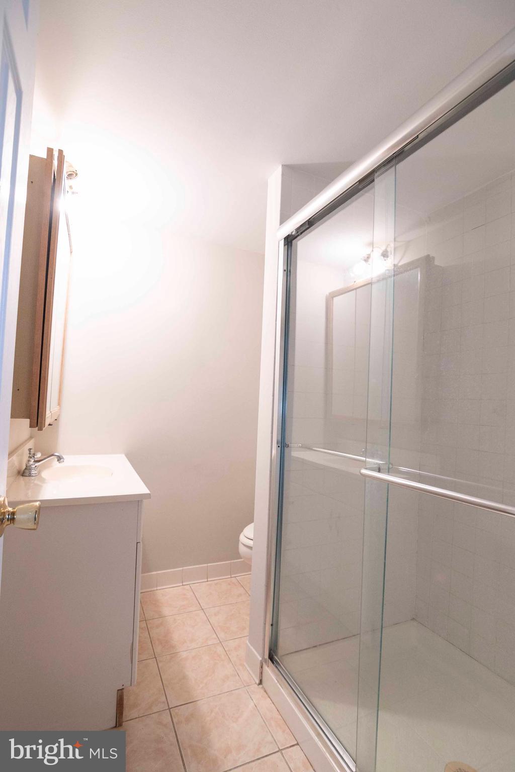 THUNDERBIRD FARM - Residential