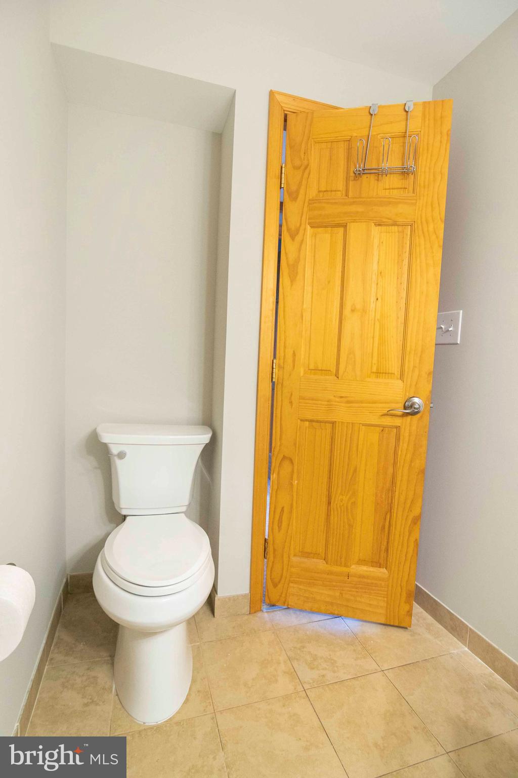 THUNDERBIRD FARM - Residential