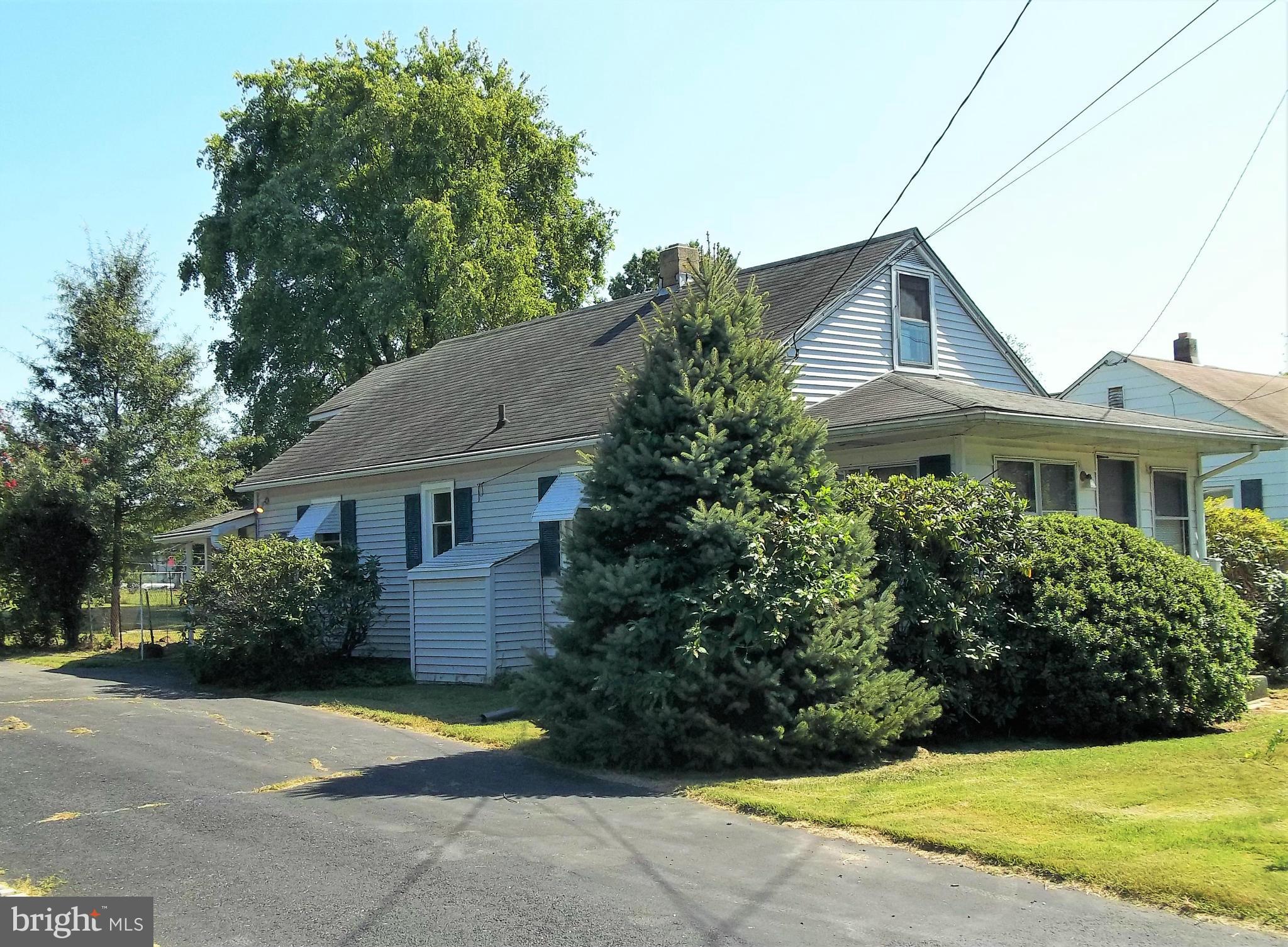 ABERDEEN HILLS - Residential