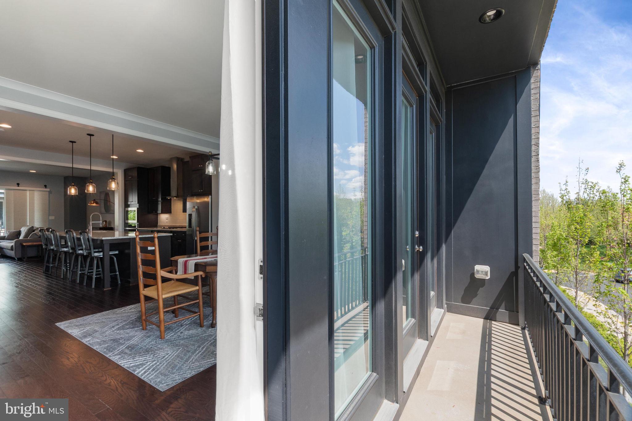 GARDEN DISTRICT AT BRAMBLETON TOWN CENTER - Residential