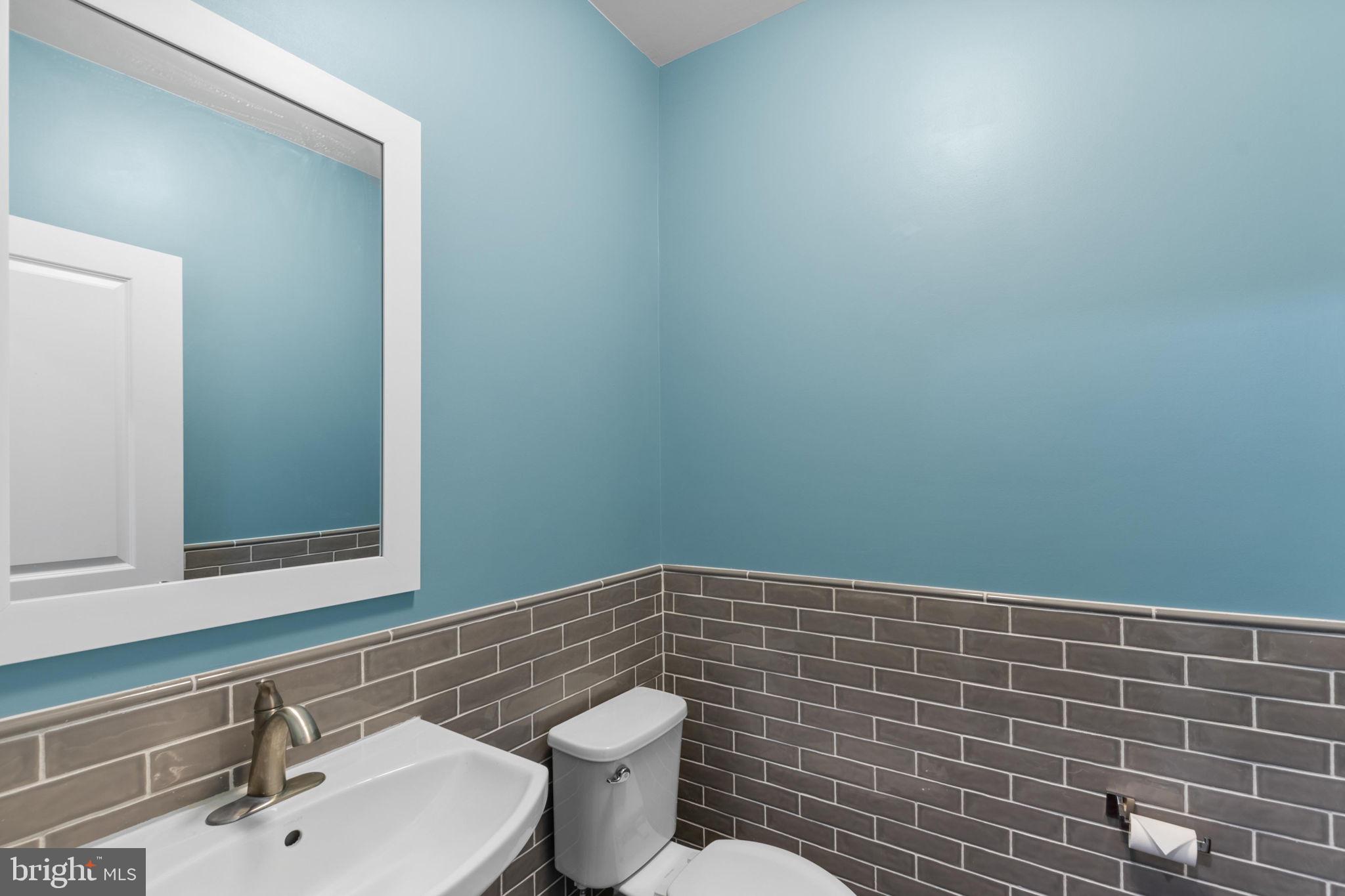 GARDEN DISTRICT AT BRAMBLETON TOWN CENTER - Residential