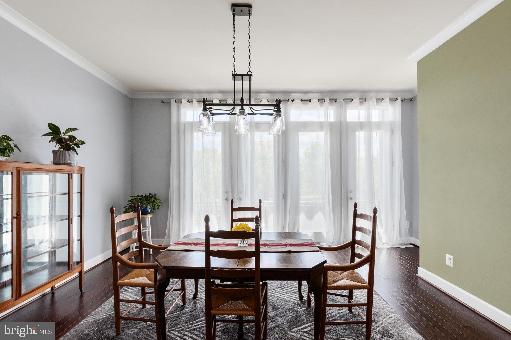 GARDEN DISTRICT AT BRAMBLETON TOWN CENTER - Residential