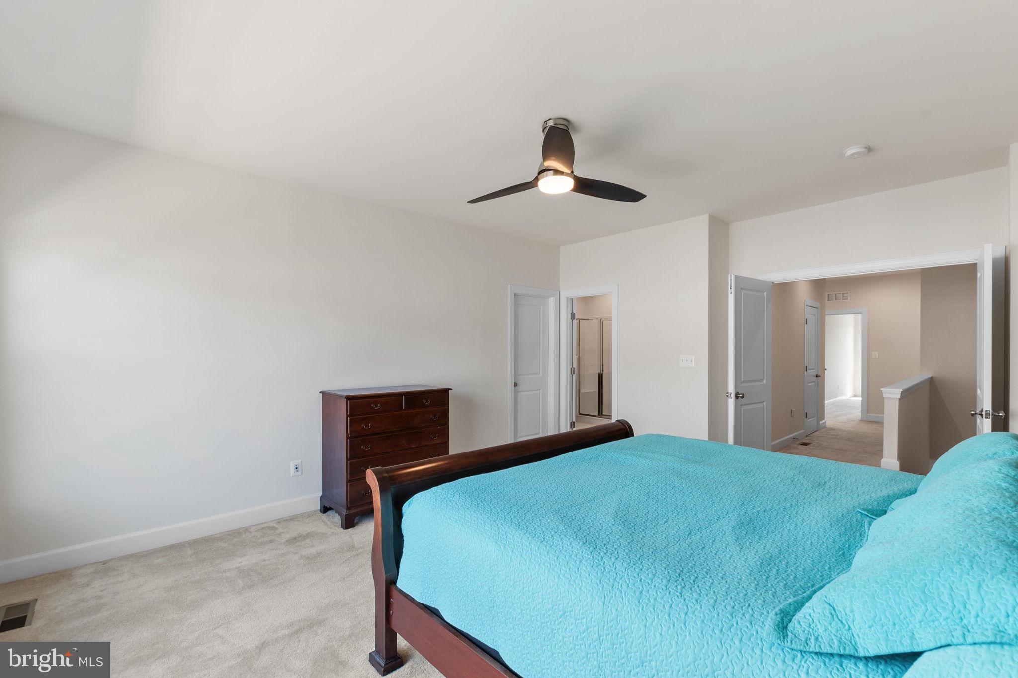 GARDEN DISTRICT AT BRAMBLETON TOWN CENTER - Residential