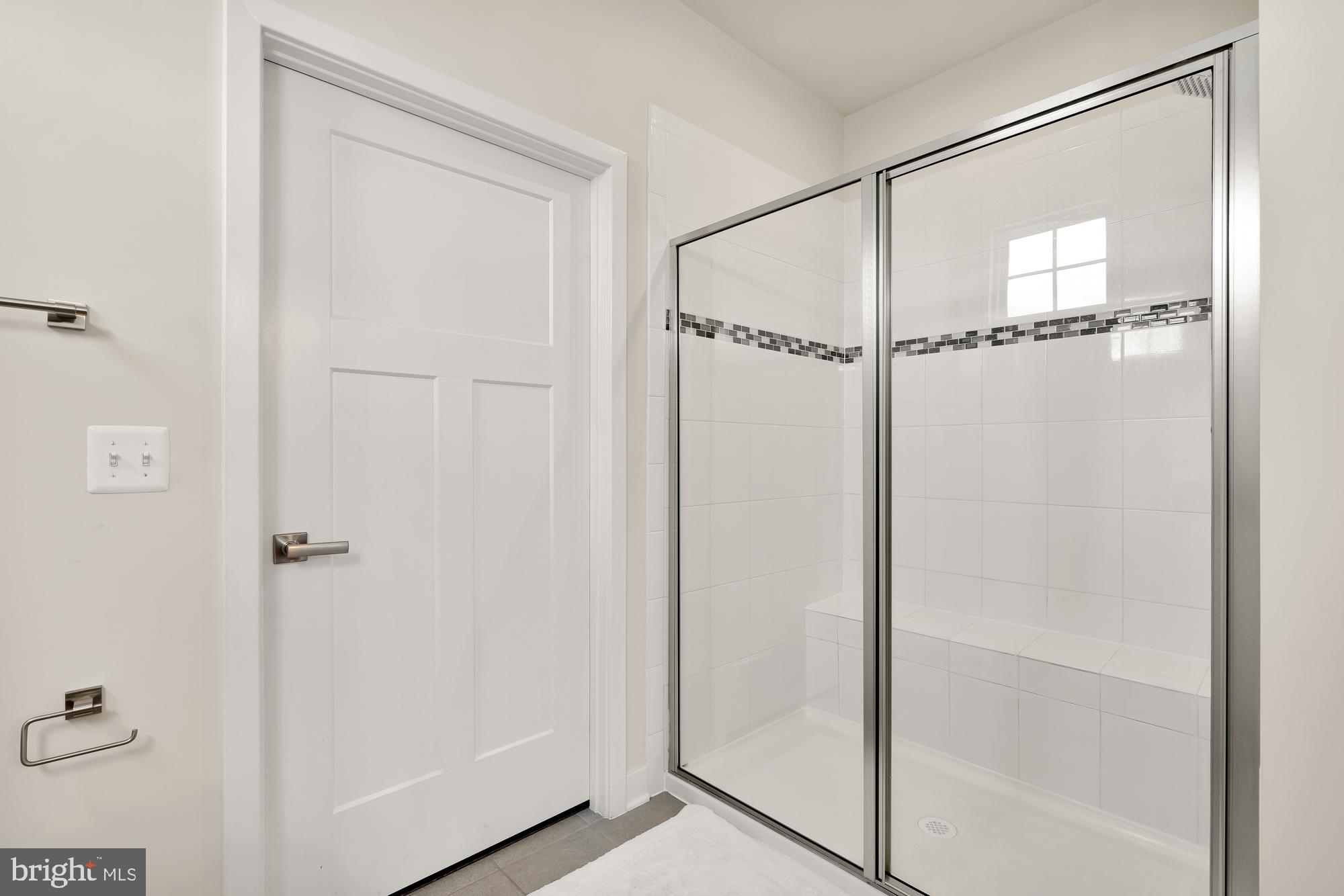 POTOMAC SHORES - Residential Lease