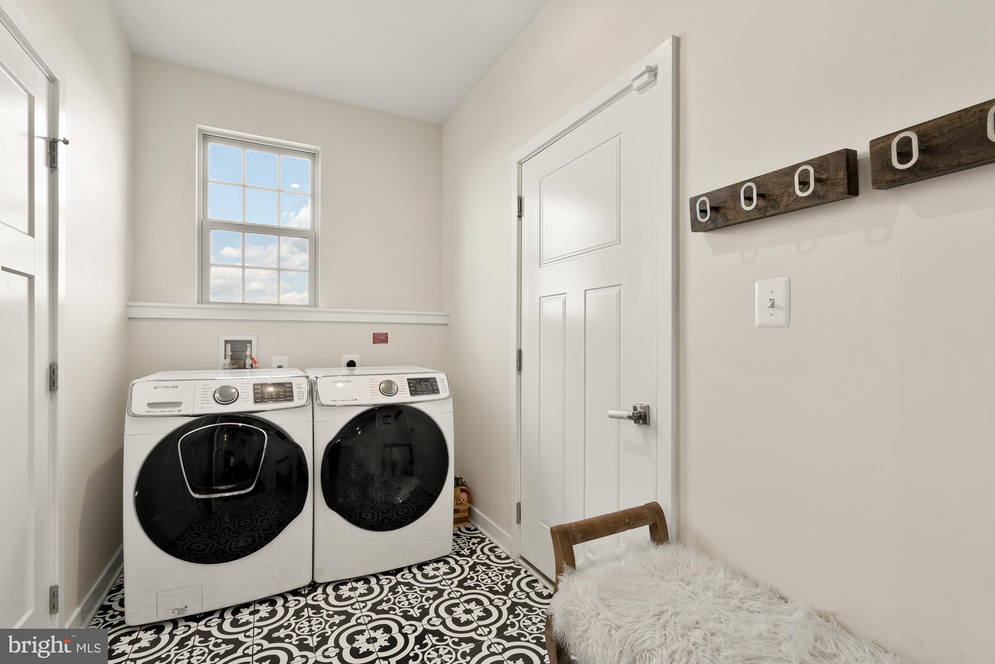 POTOMAC SHORES - Residential Lease