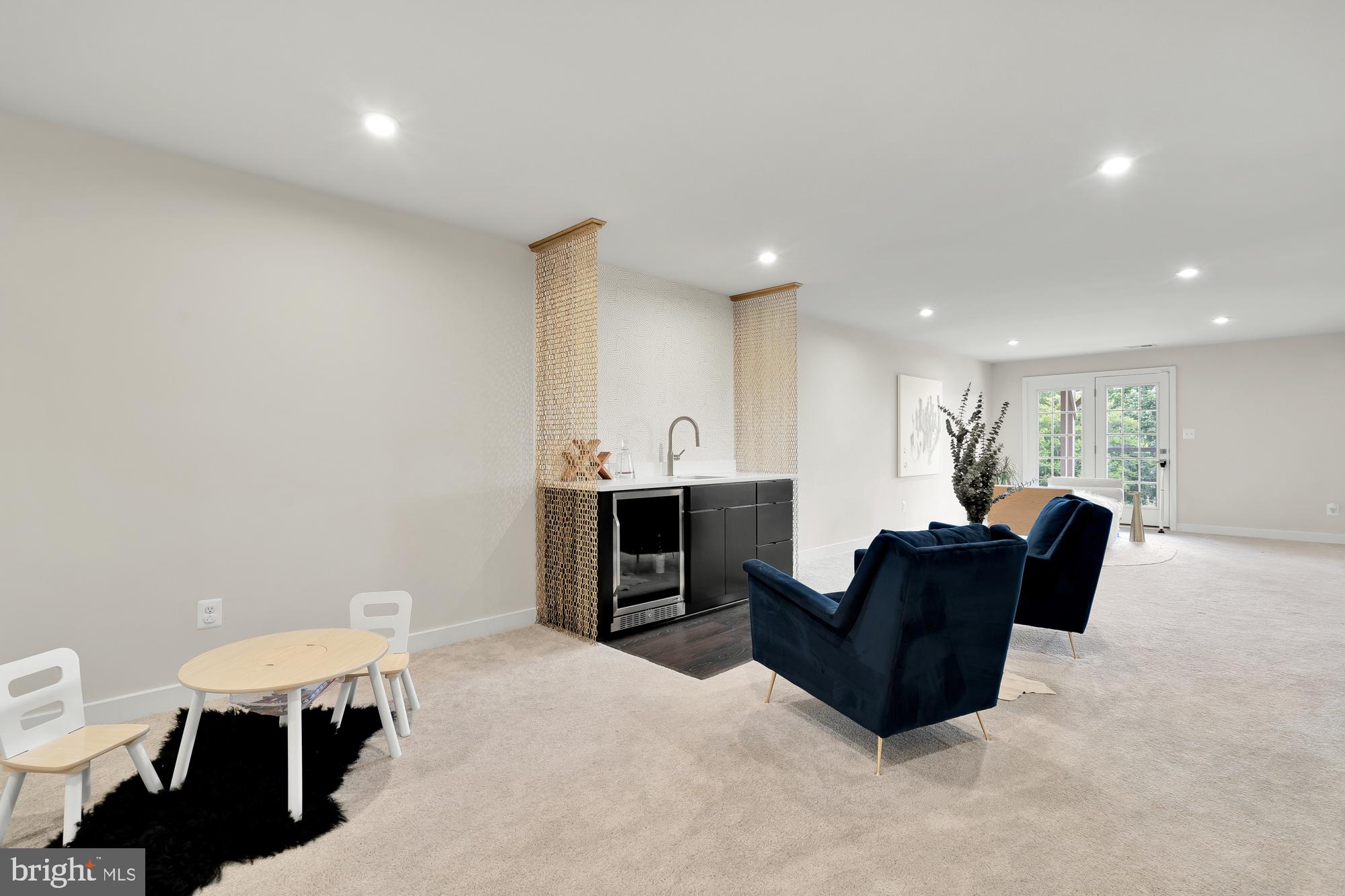 POTOMAC SHORES - Residential Lease