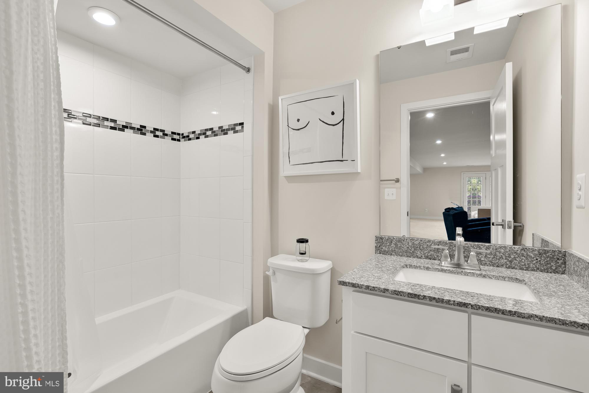 POTOMAC SHORES - Residential Lease