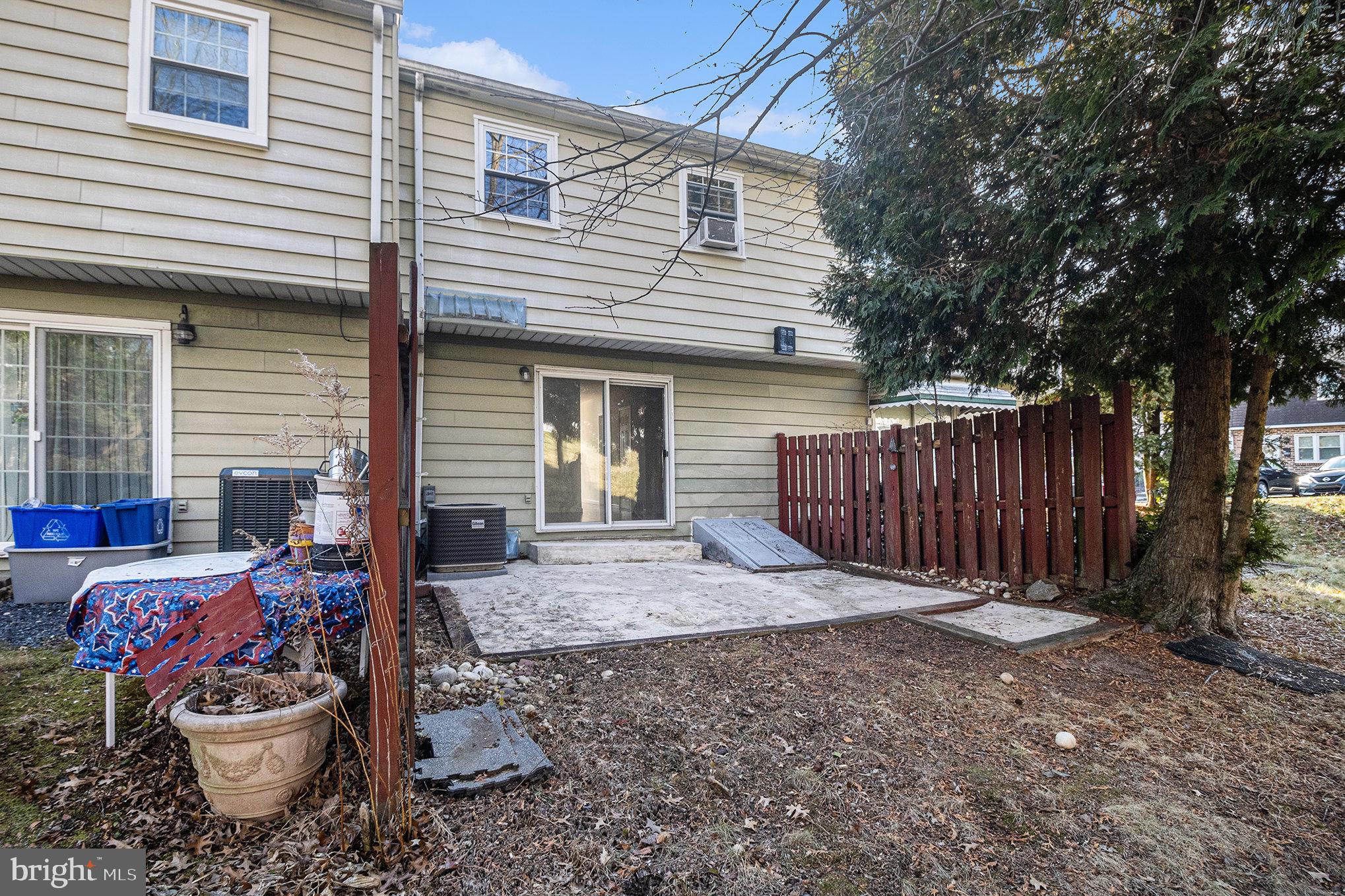 EAGLE STREAM - Residential