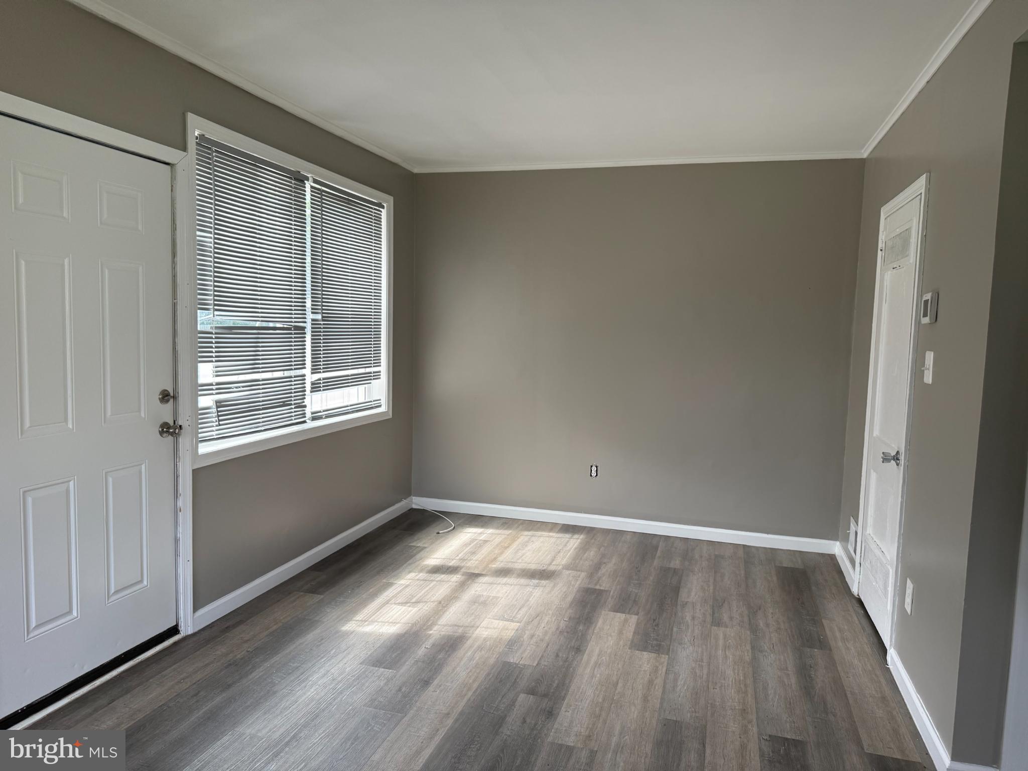 FOREST VILLA - Residential Lease