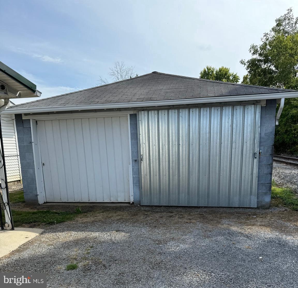 MOOREFIELD - Residential