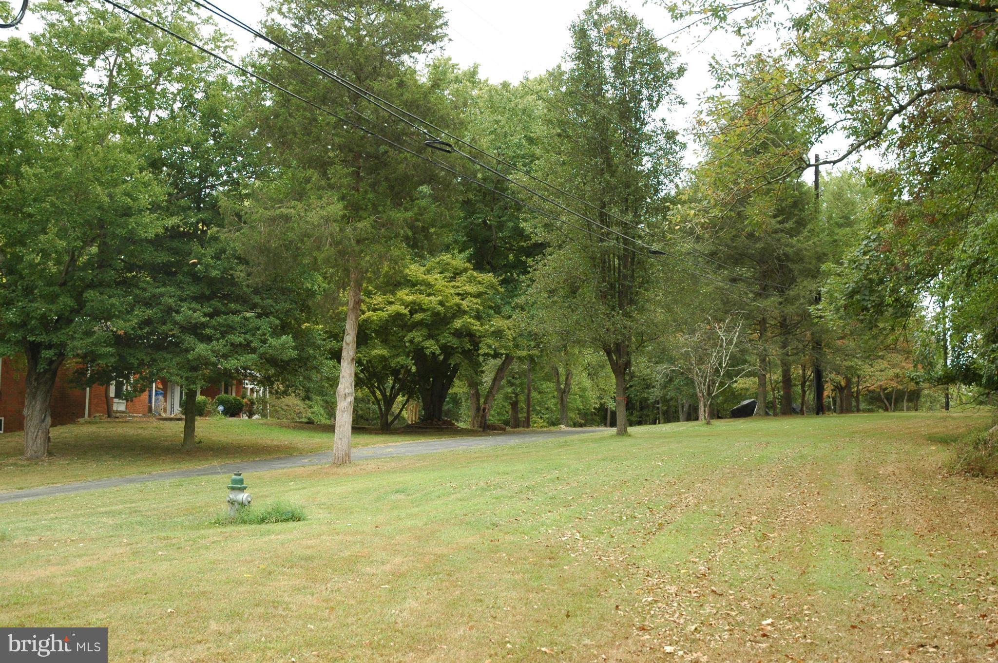 SYCAMORE ACRES - Residential