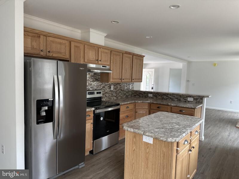 LINDALE VILLAGE - Residential