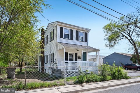 1311 SPRUCE STREET PAULSBORO NJ 08066