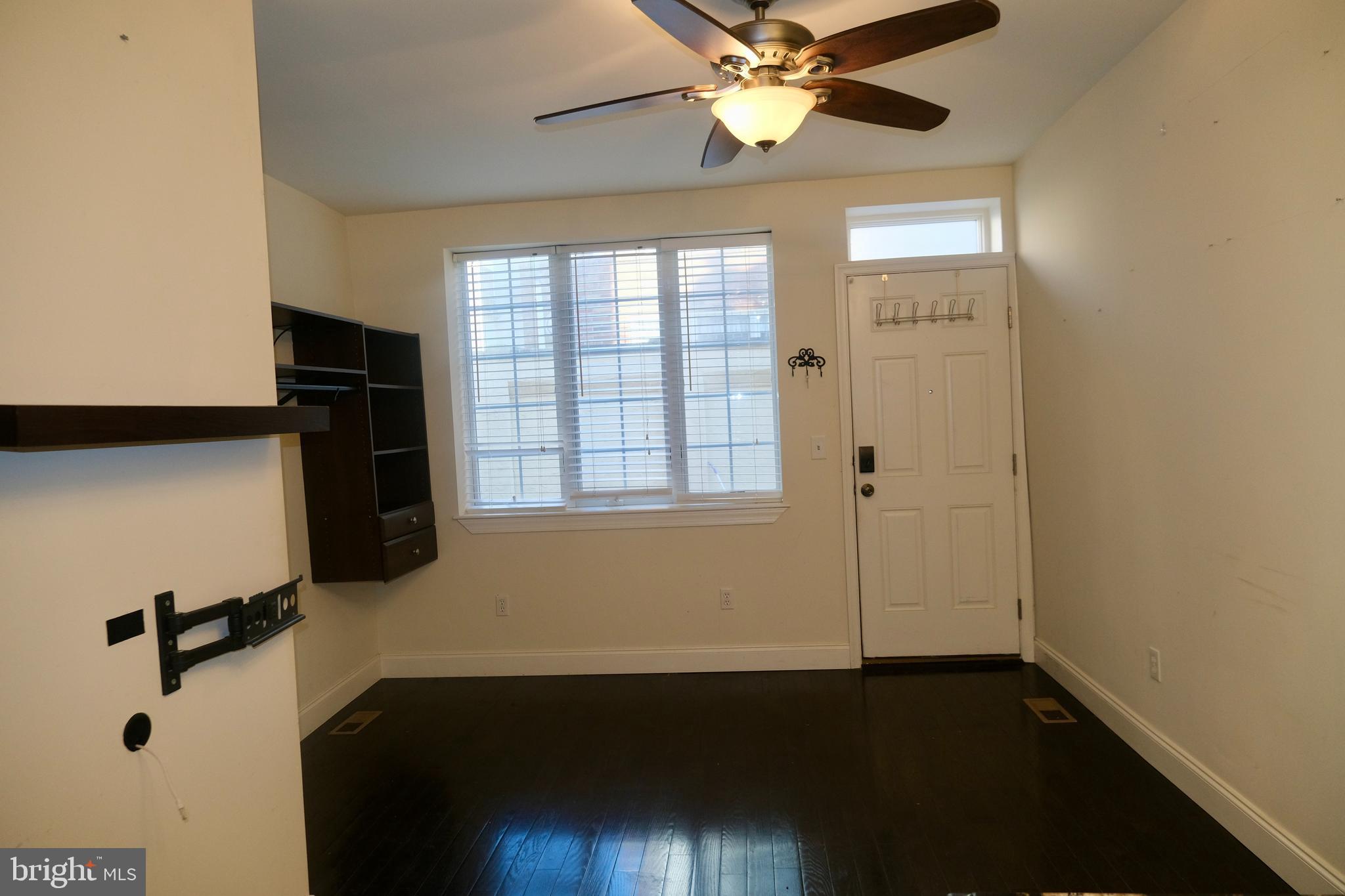 BELLA VISTA - Residential Lease