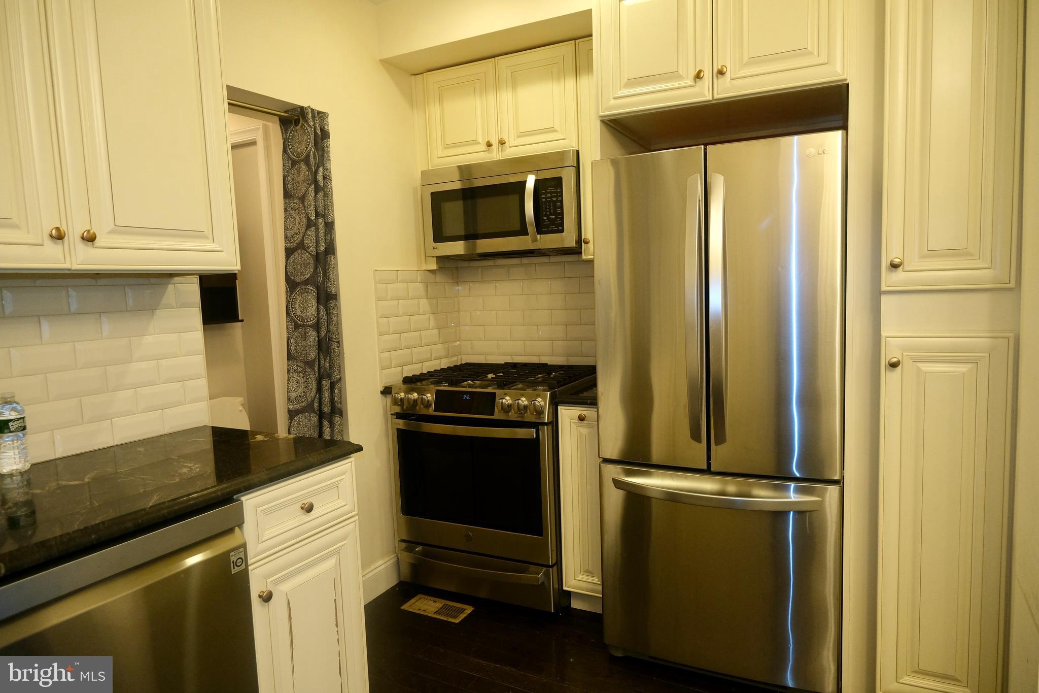 BELLA VISTA - Residential Lease