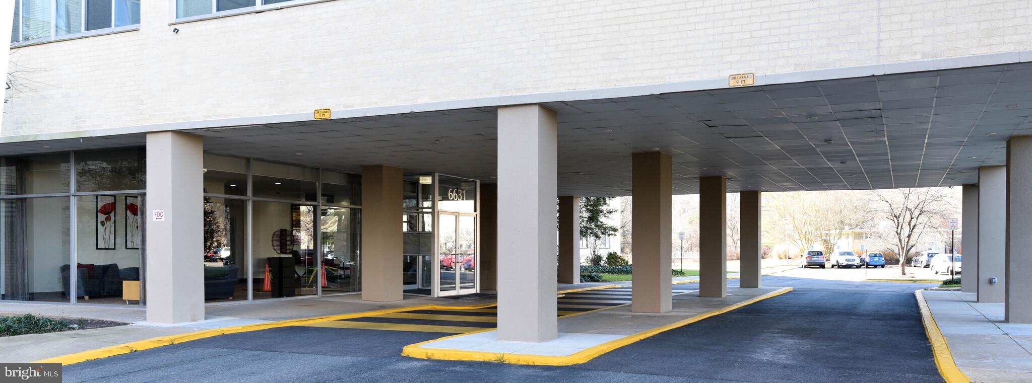 ALEXANDRIA - Commercial Sale