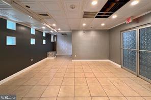 ALEXANDRIA - Commercial Sale