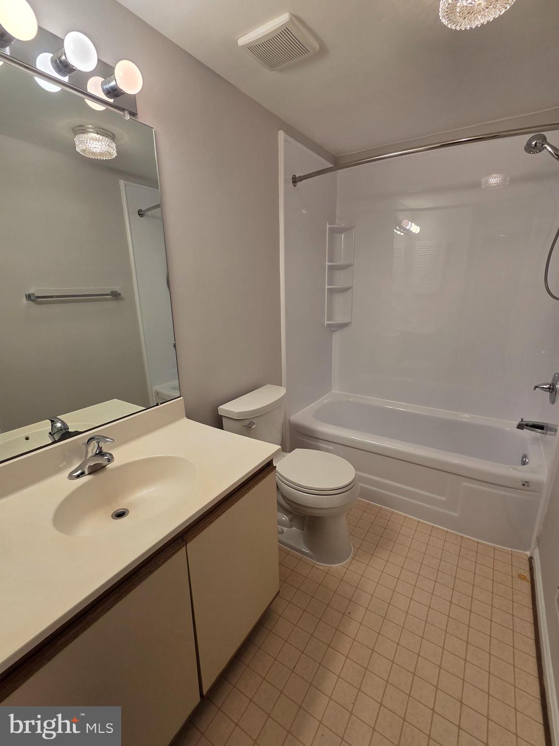 GLENBROOK - Residential