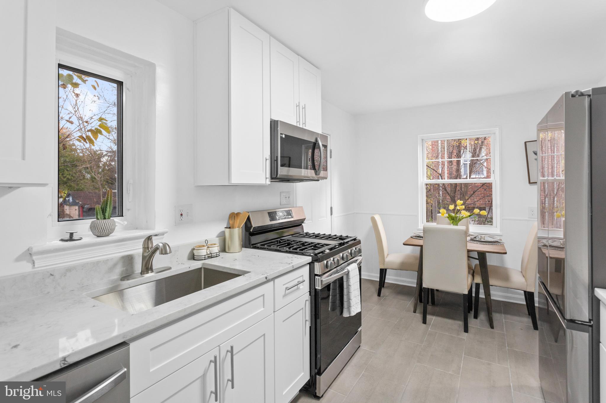 MOUNT RAINIER - Residential