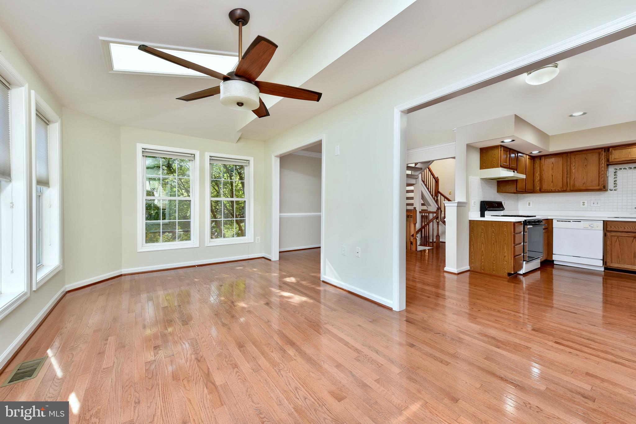 POTOMAC LAKES - Residential Lease