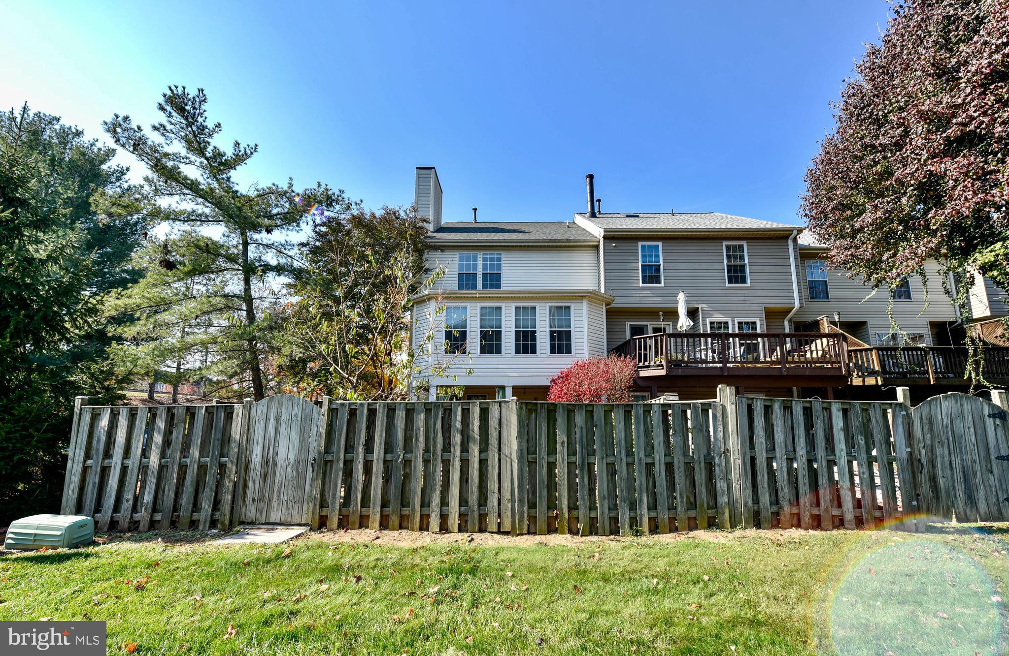 POTOMAC LAKES - Residential Lease