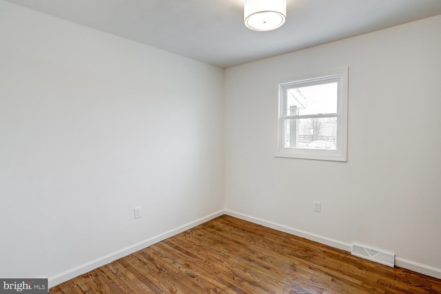 MIDDLESEX TWP - Residential