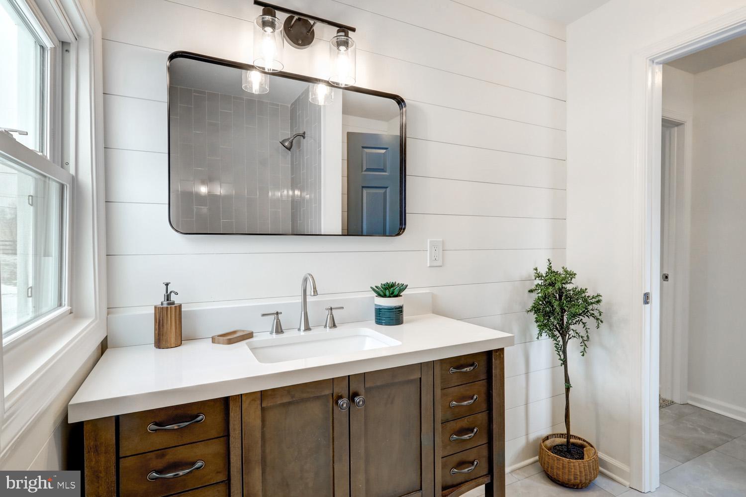 MIDDLESEX TWP - Residential