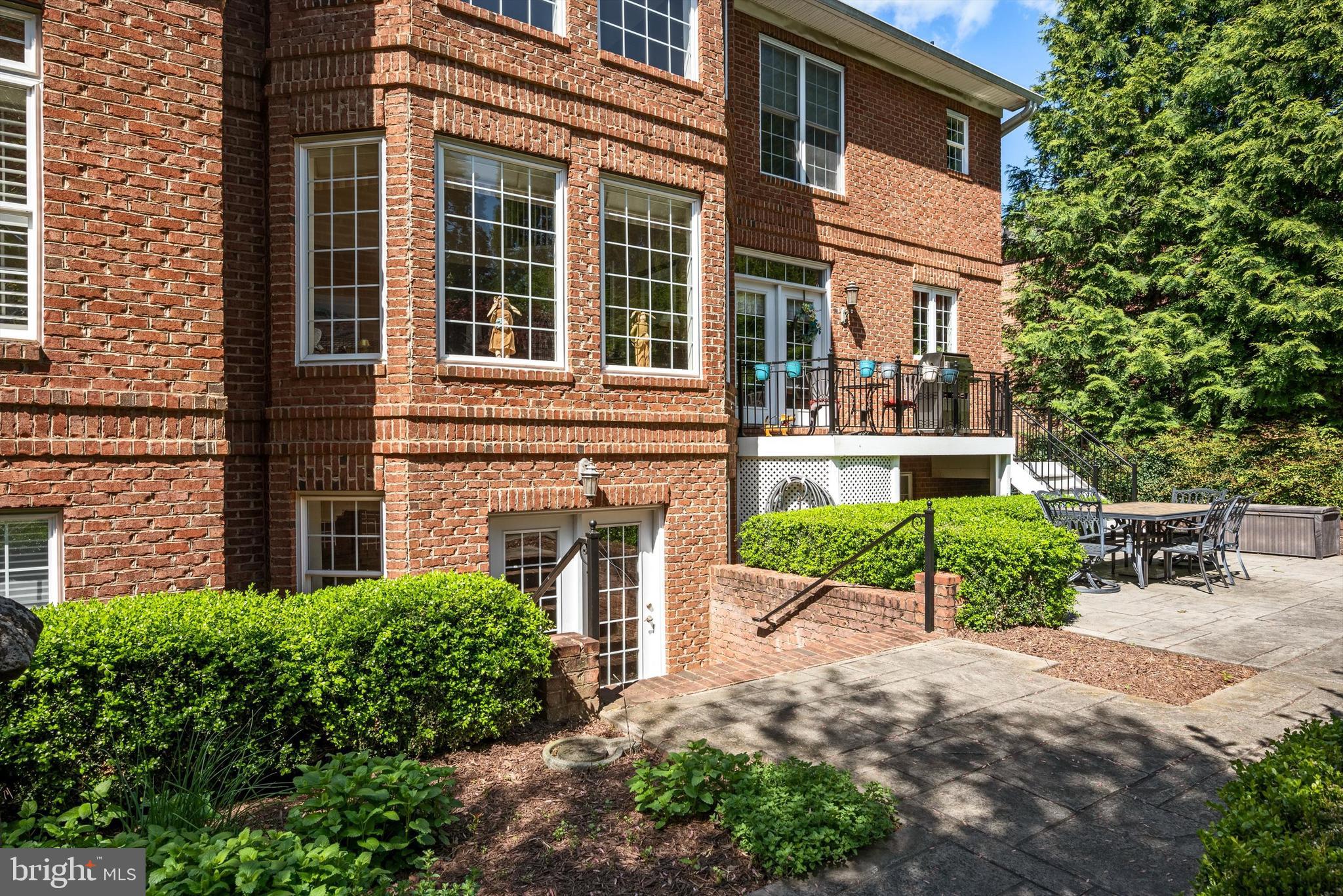 MEADOW BRANCH - Residential