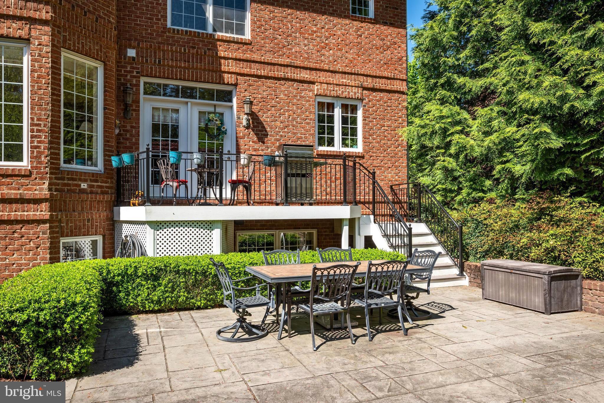 MEADOW BRANCH - Residential