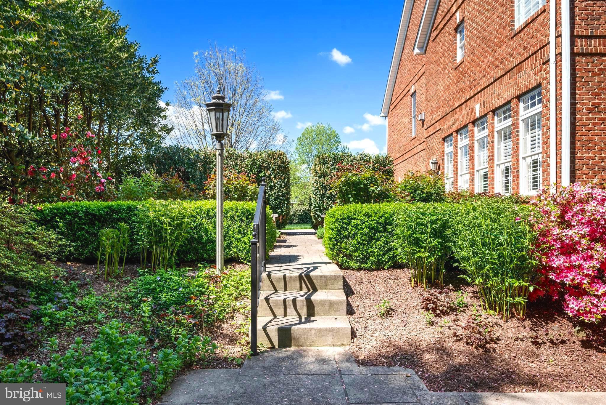 MEADOW BRANCH - Residential
