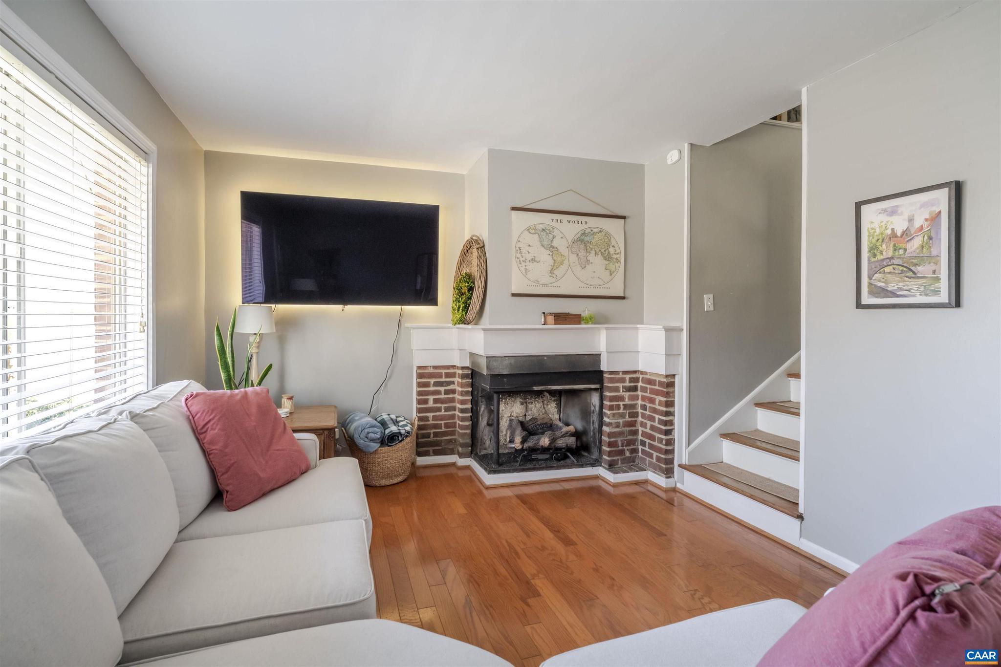 409 VALLEY ROAD EXT A