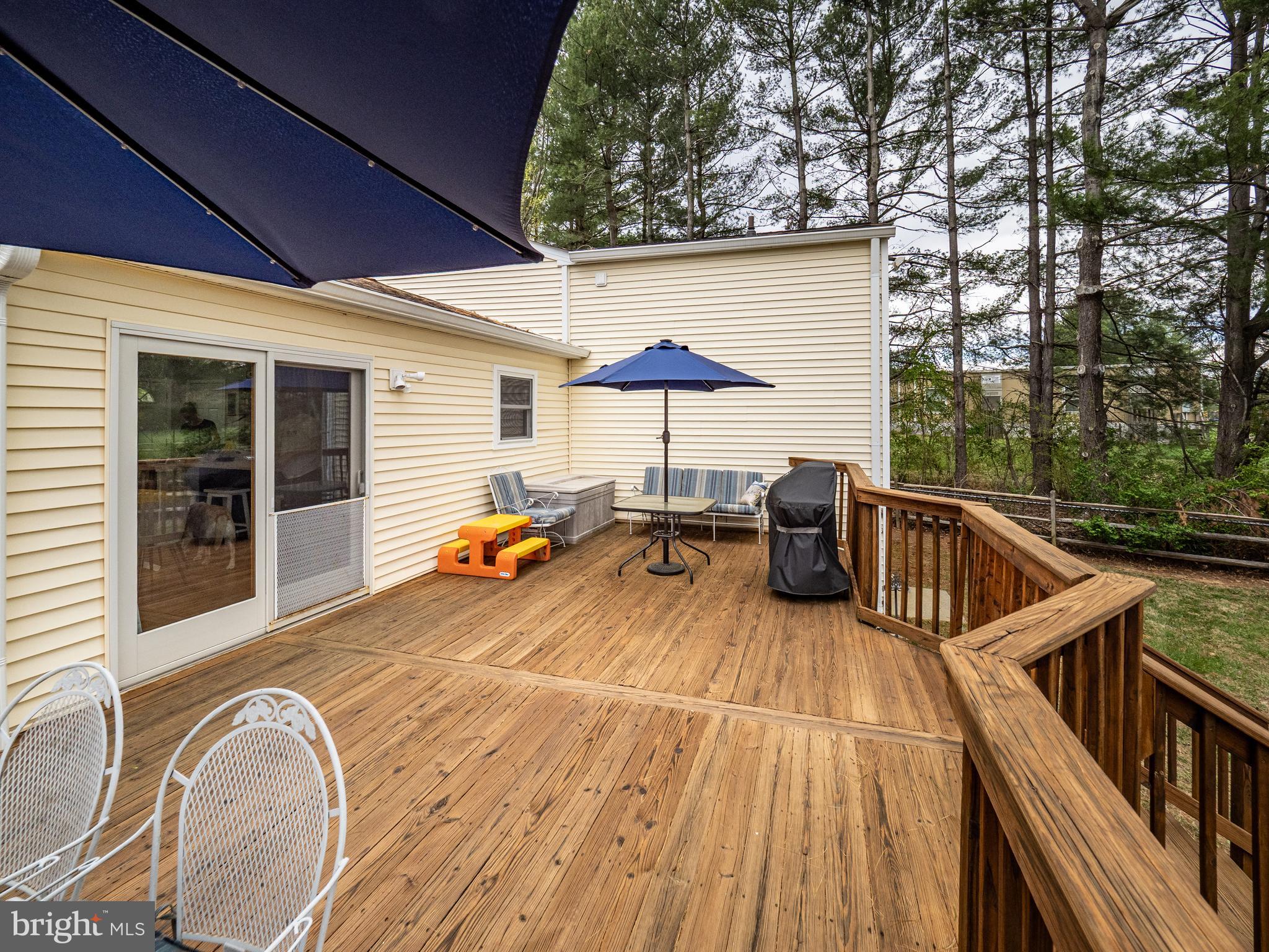 CHURCHILL TOWN SECTOR - Residential Lease