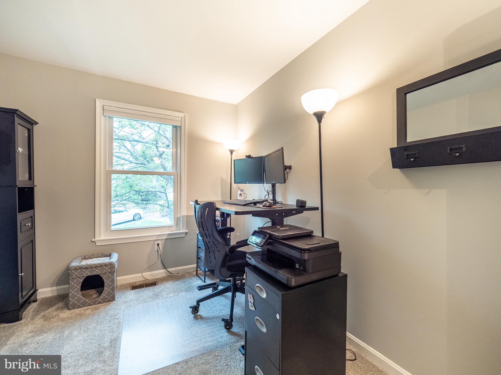 CHURCHILL TOWN SECTOR - Residential Lease