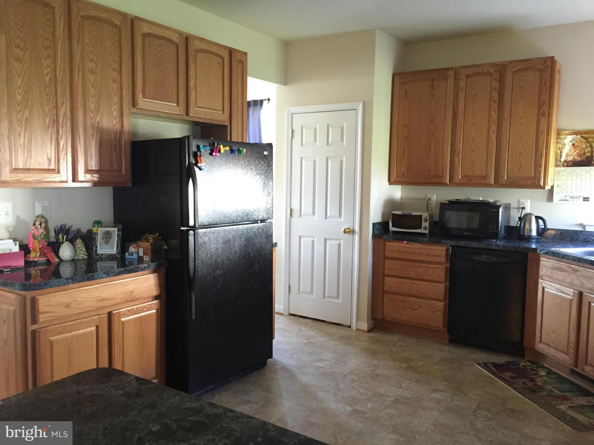 CECIL'S MILL - Residential Lease