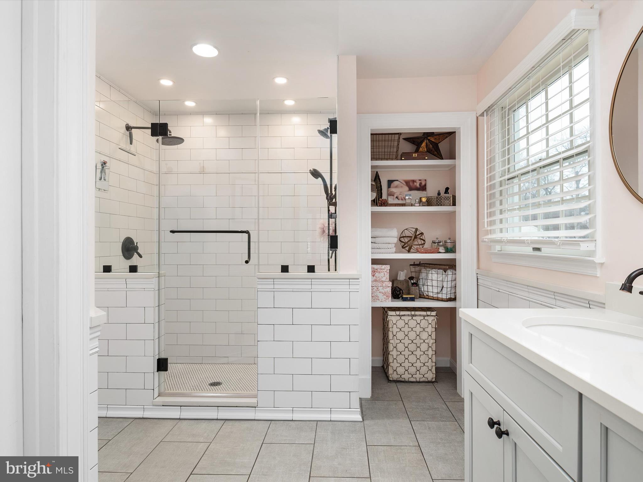 SABRINA PARK - Residential