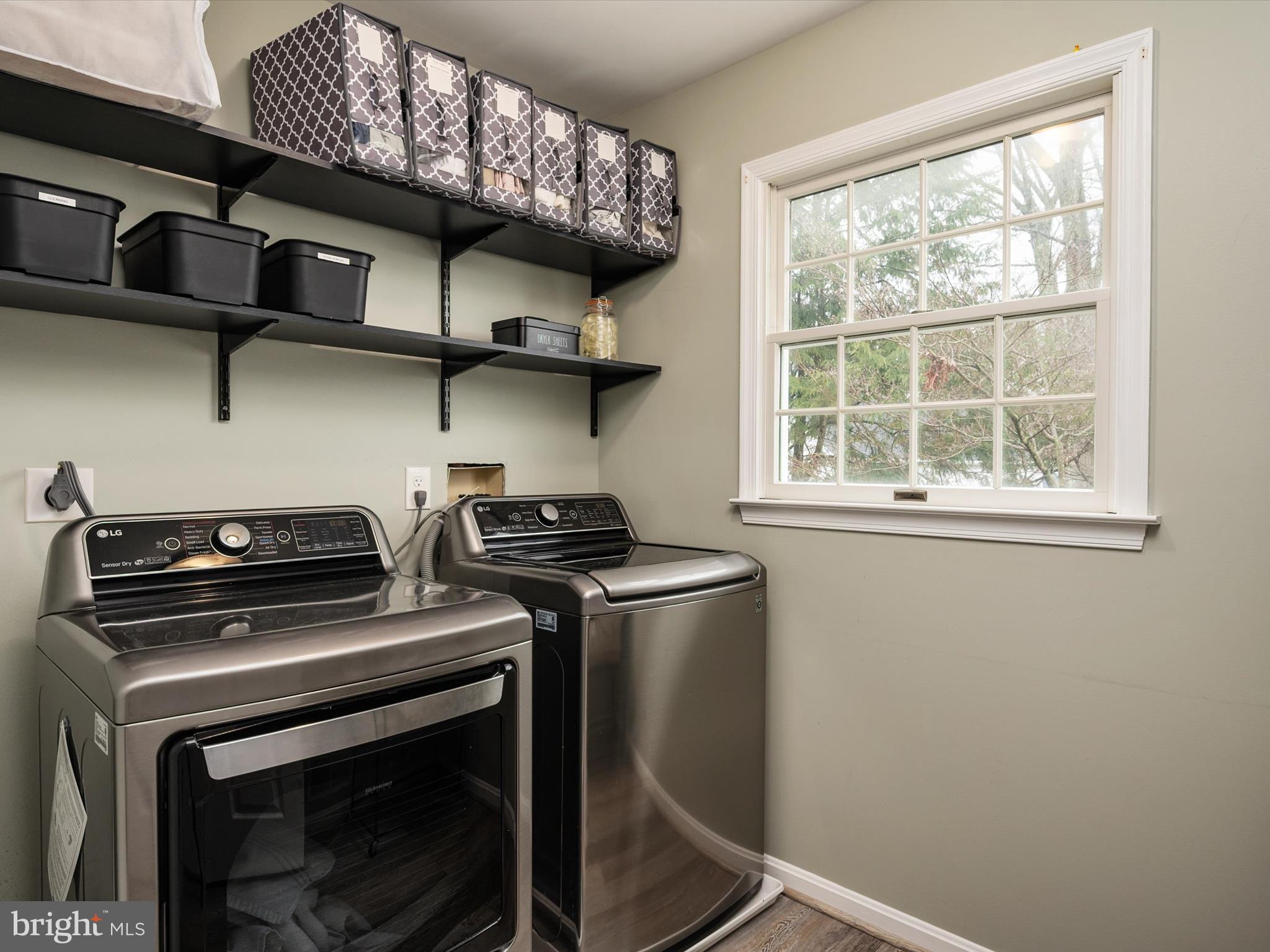 SABRINA PARK - Residential