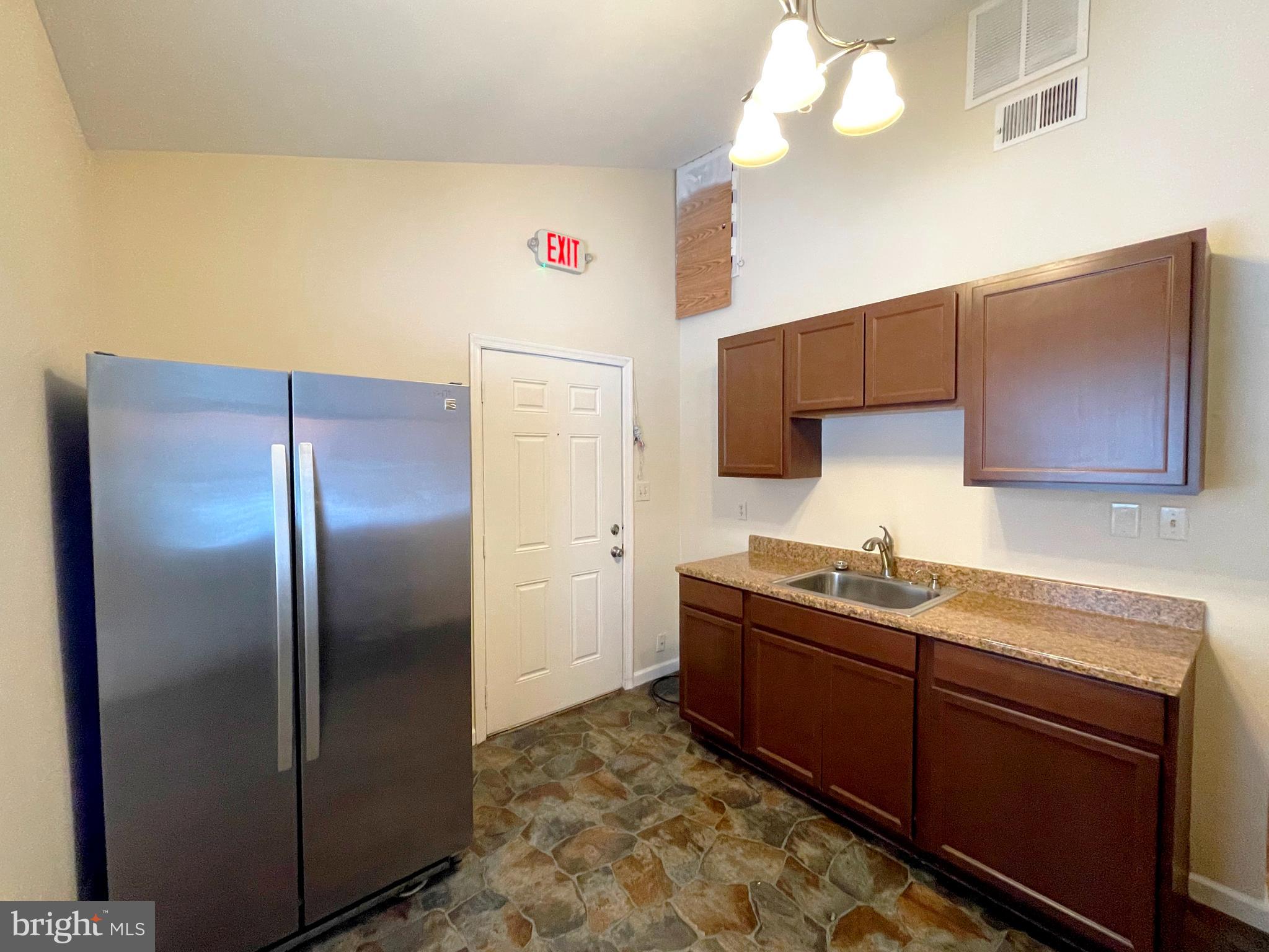 HEWITTS - Residential Lease