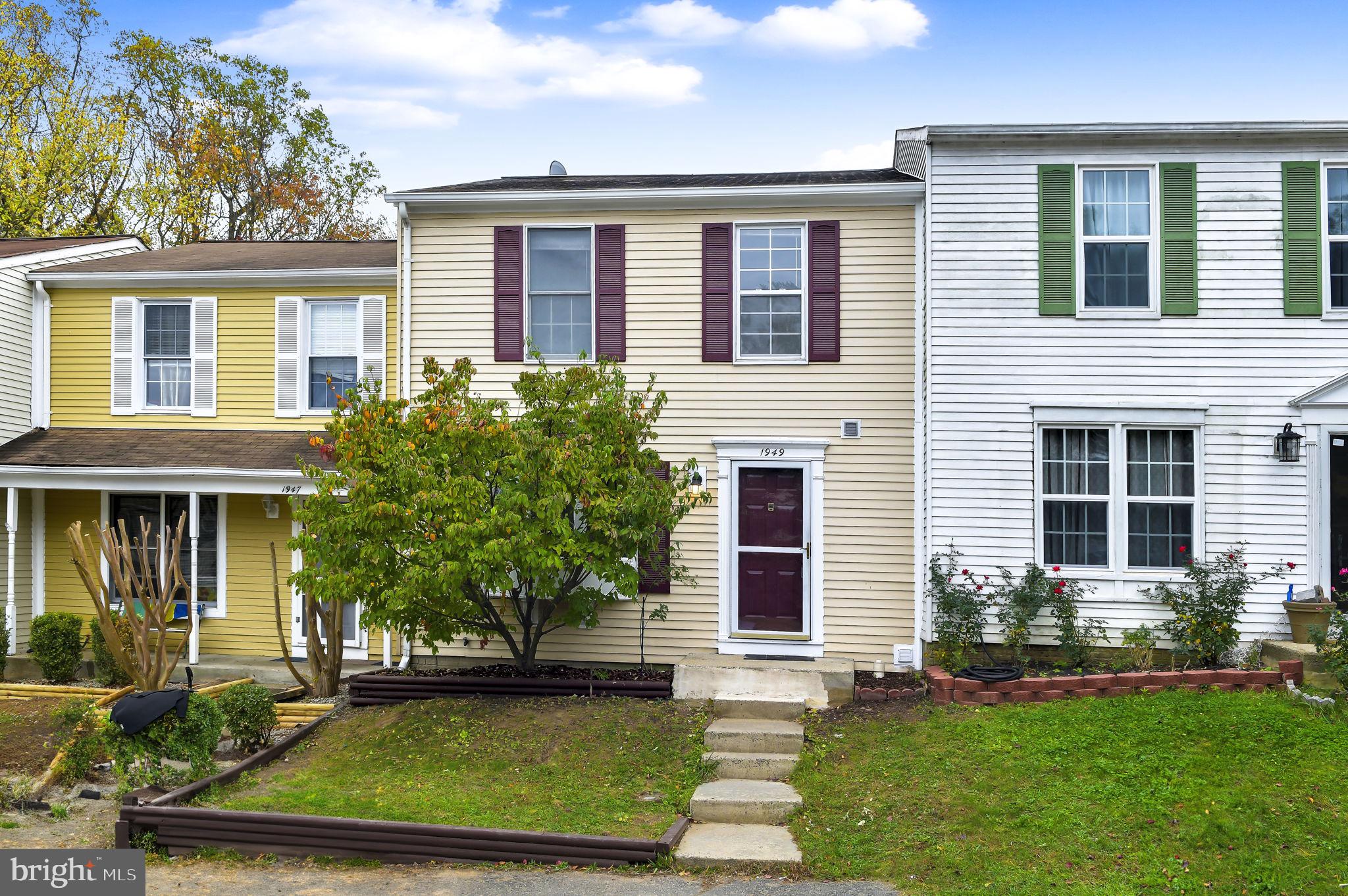 ROLLING BROOK - Residential